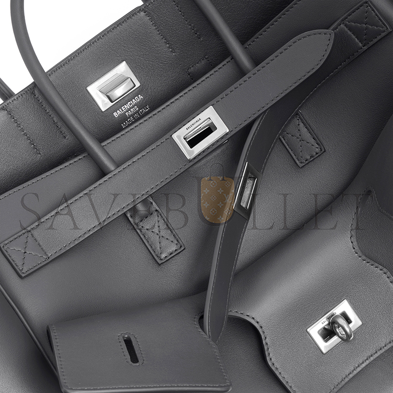 BALENCIAGA WOMEN'S BEL AIR CARRY ALL BAG SMALL IN GREY 8356892ABAW1239 (29.5*20.3*11.9cm) BALENCIAGA WOMEN'S BEL AIR CARRY ALL BAG SMALL IN GREY 8356892ABAW1239 (29.5*20.3*11.9cm)